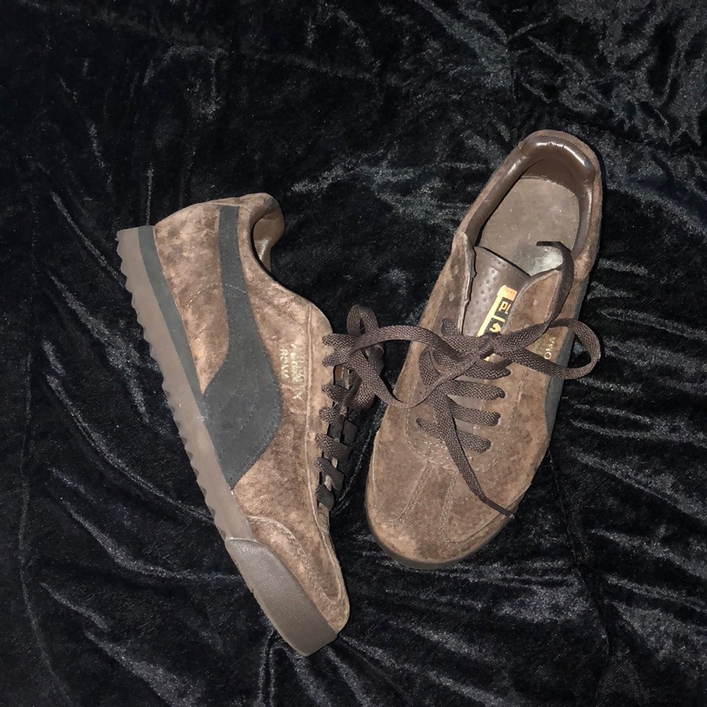 Puma sneakers